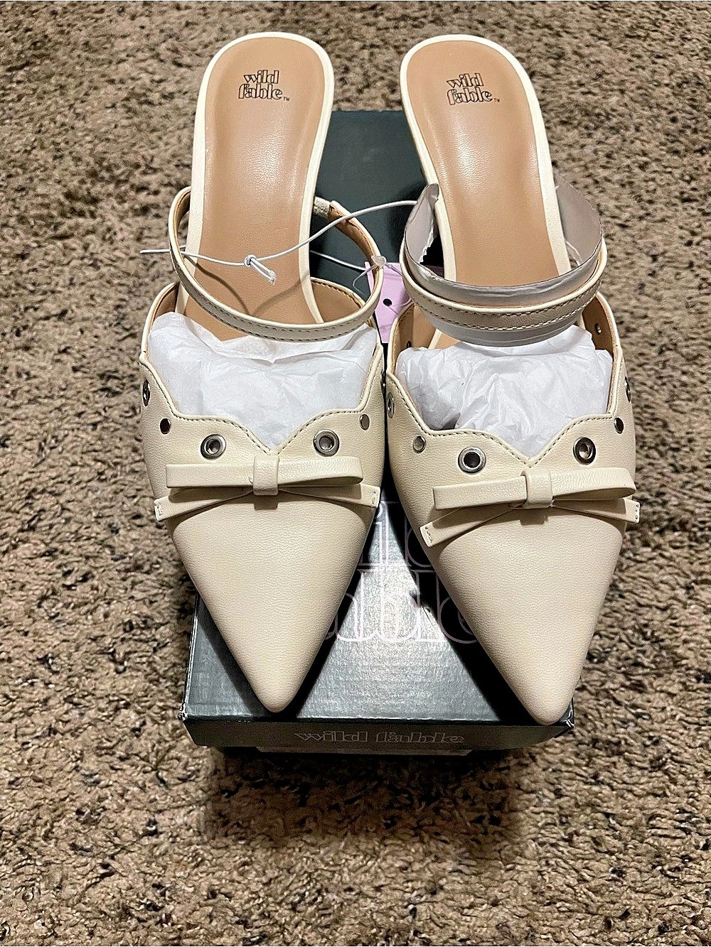Wild Fable Women’s Lysander Eyelet Pointed-Toe Kitten Slingback Heels in Cream